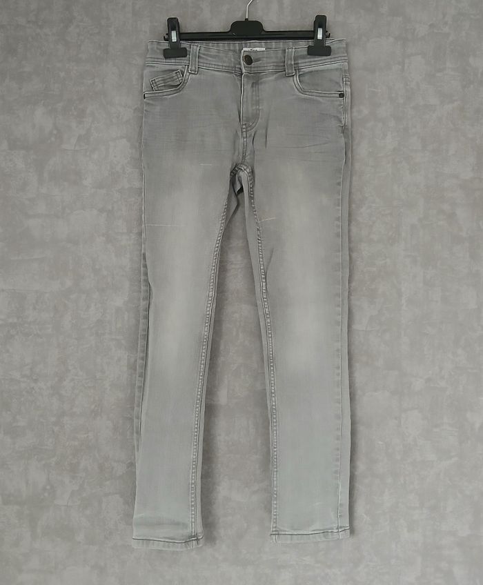 Jean gris
