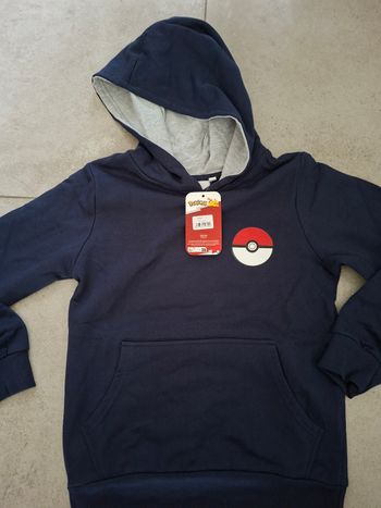 sweat pokemon neuf