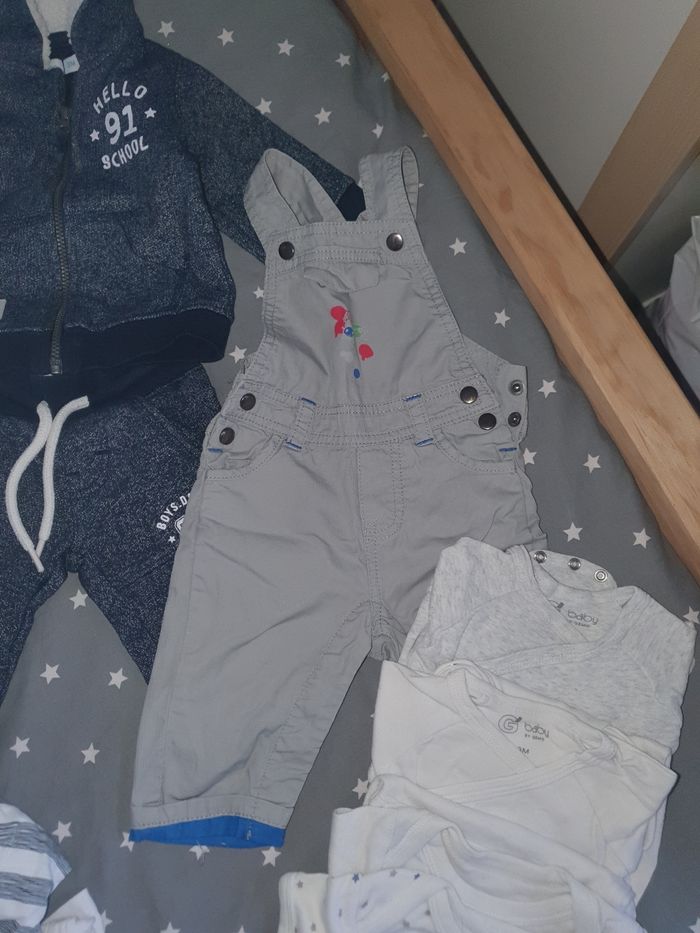 Lot vêtements bébé - photo numéro 3