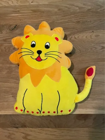 Peluche coussin lion