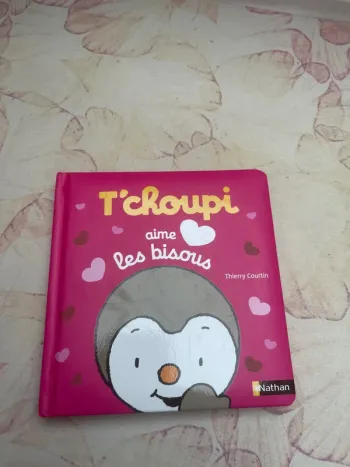 Tchoupi l ami des petits