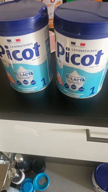 Lait 1er âge Picot  2 boîtes neuves
