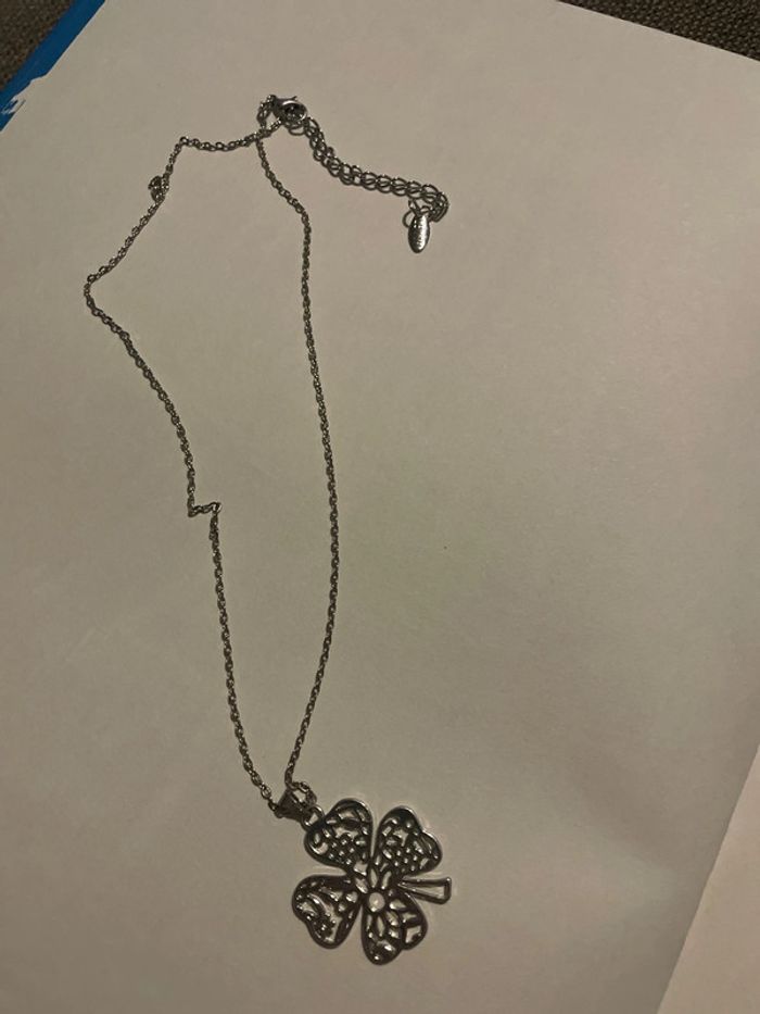 Collier