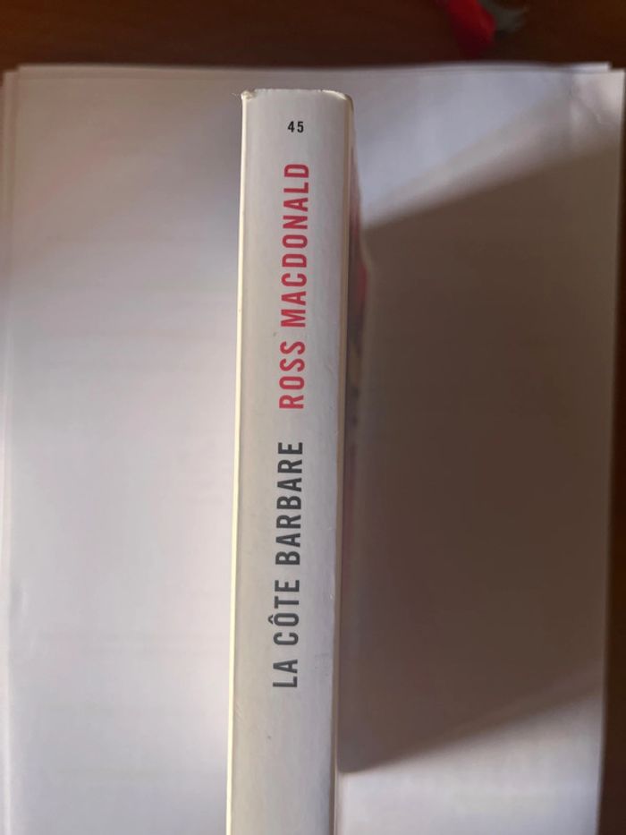 La côte barbare Ross McDonald (policier) - photo numéro 3