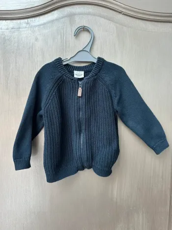 Gilet bleu marine tape à l’œil 18 mois