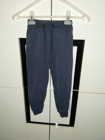 Pantalon de jogging Eldys bleu marine avec bande blanche au bas  des jambes
