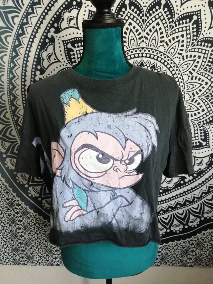 Tee-shirt crop top gris foncé imprimé dysney / bershka x disney / (S) - photo numéro 2