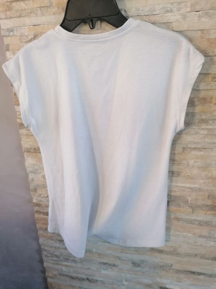 2Tee-shirts taille 12ans - photo numéro 5