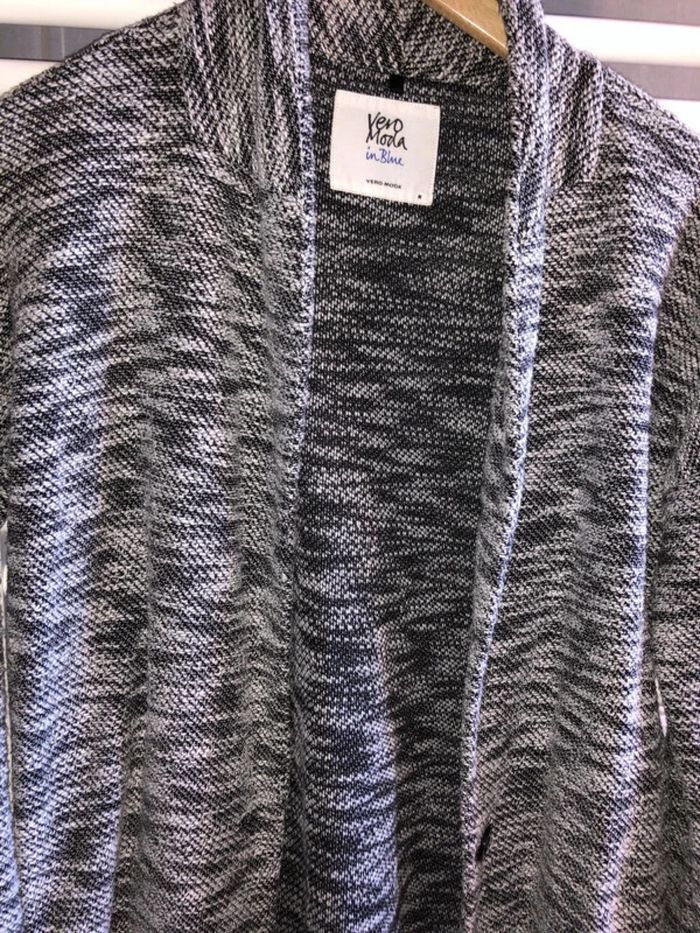 Gilet Vero Moda taille M en tbe à 6 euros - photo numéro 2