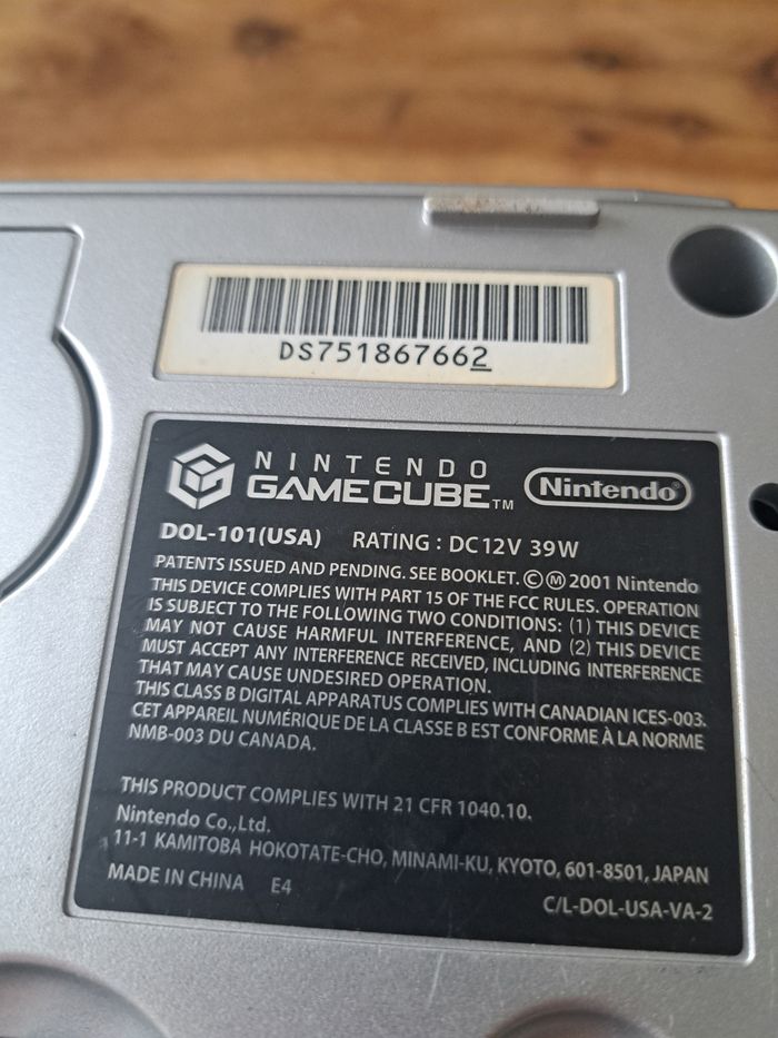Console GameCube NTSC US sans alimentation - photo numéro 6