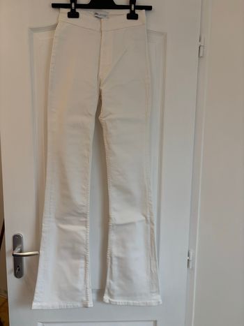 Jean flare blanc
