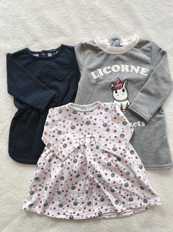 Lot robes 12 mois