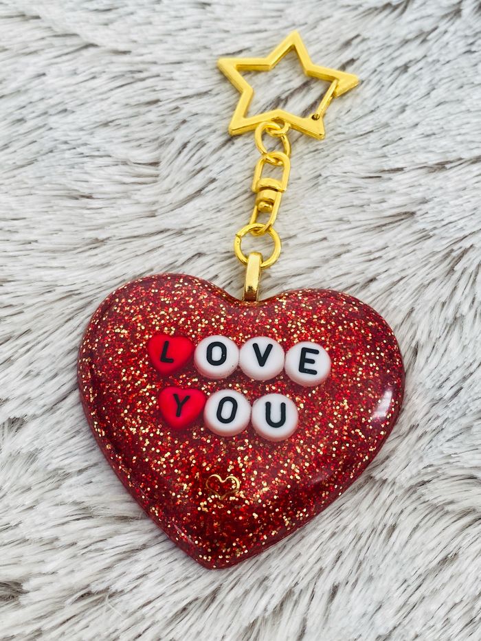 Porte-clés Love Saint Valentin Rouge Fait Main Résine - photo numéro 2