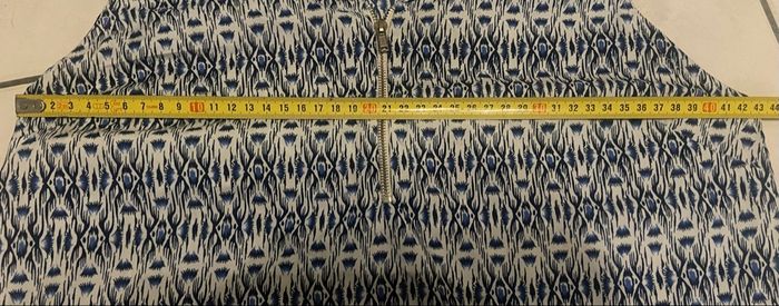 Haut à motifs »Mim »bleus et blancs - photo numéro 4