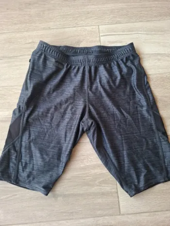 Short élastique
