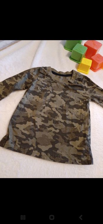 T.shirt bébé taille 6 mois