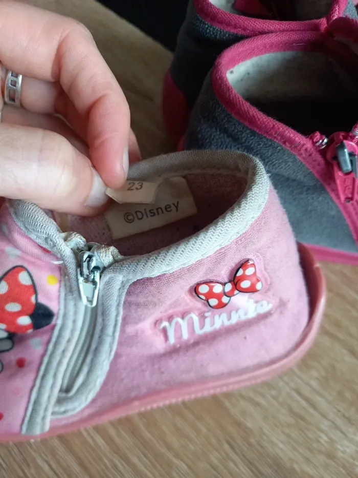 Lot chaussons fille 23/24 - photo numéro 5