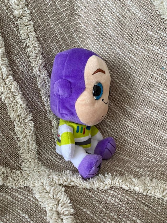 Peluche doudou 18cm Disney Toy story buzz l’eclair astronaute violet blanc vert très bon état - photo numéro 2