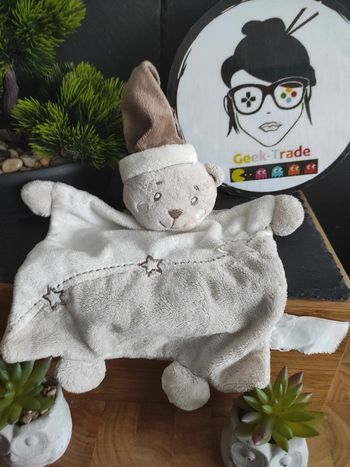 Doudou Pat & Ripaton Ours Beige Blanc Étoile Bonnet La Halle  #geektradedoudou