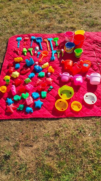Jouets de plage ( en vente qql jours)