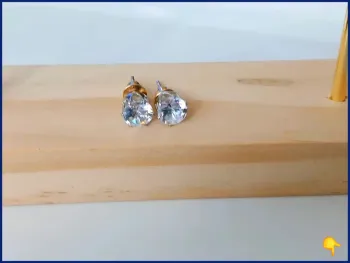 Clous d’oreilles élégants avec gros strass scintillant