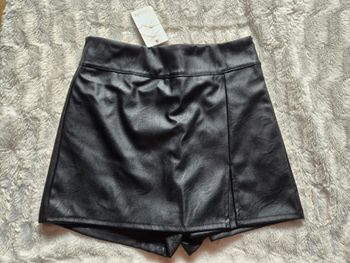 Jupe short simili cuir