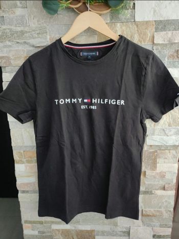 T-shirt noir Tommy Hilfiger