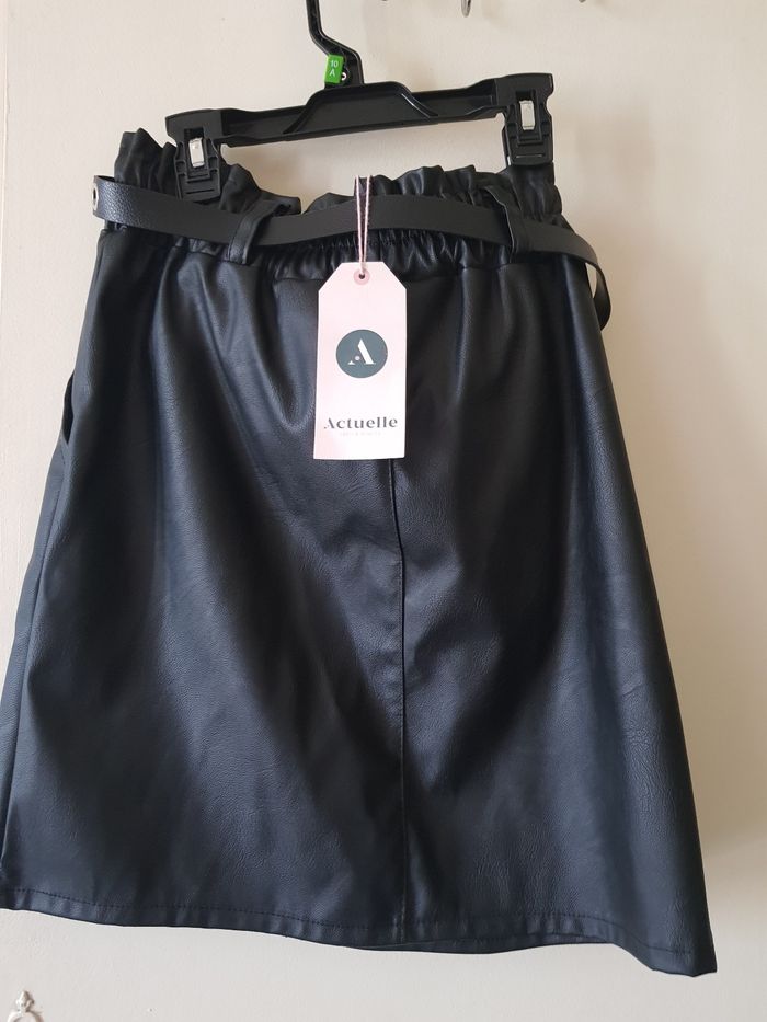 Jupe 34-36 - photo numéro 2