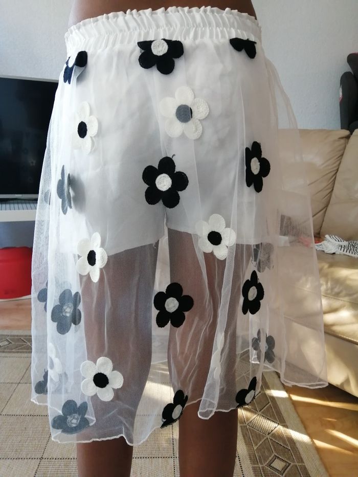 Panta /jupe a fleur transparente - photo numéro 2