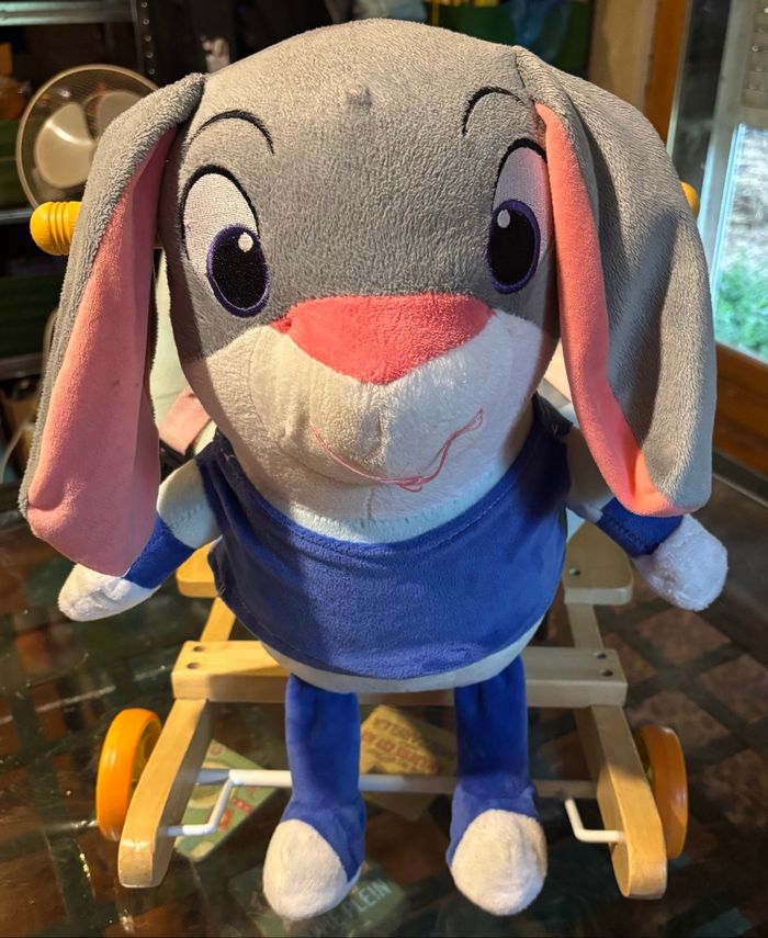 Jouet peluche lapin à bascule ou à roulettes - photo numéro 2