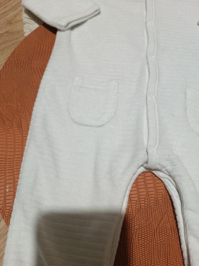 Pyjama 6 mois - photo numéro 2