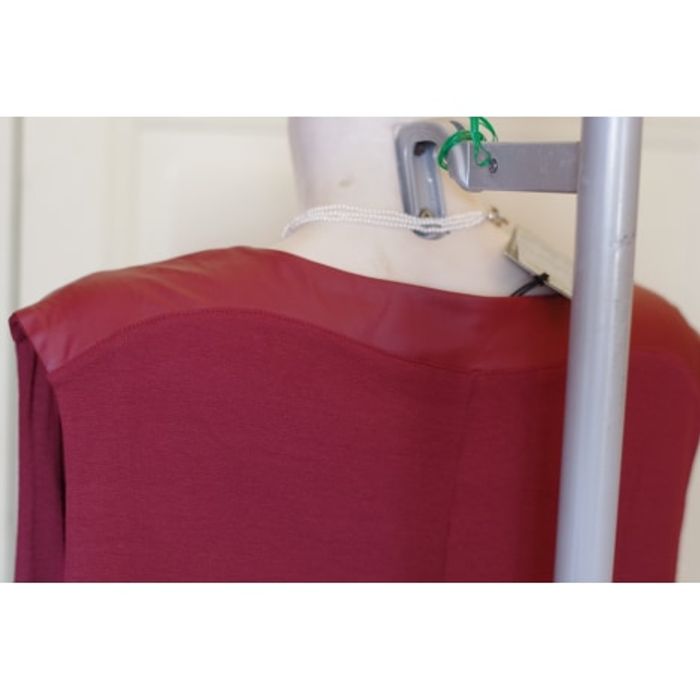 Mado et les autres - Robe mi-longue Rouge T42 - photo numéro 5