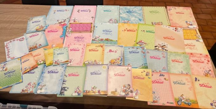 Lot 35 feuilles diddl