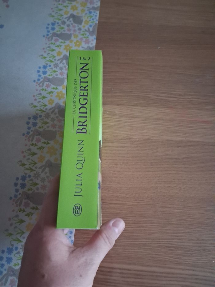 Roman la chronique des Bridgerton tome 1 et 2 - photo numéro 3