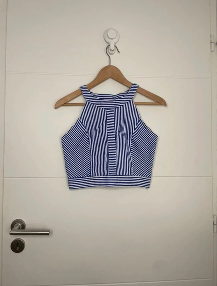 Débardeurs bleu et blanc