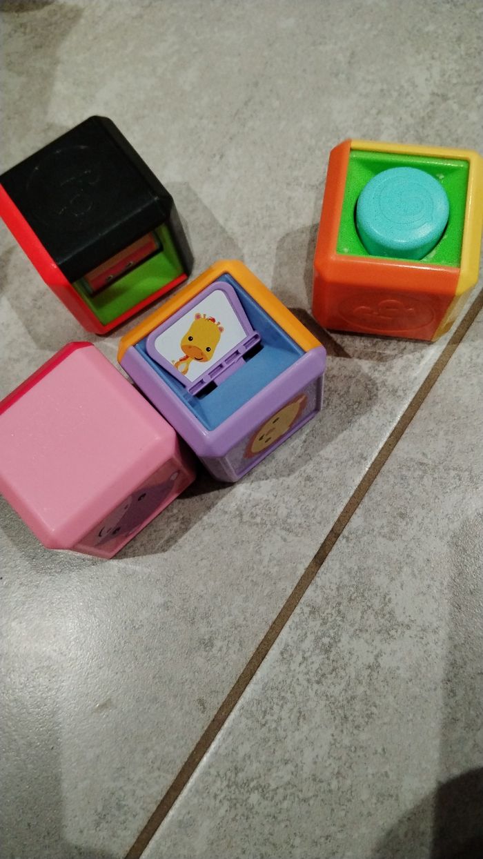 Cube d'éveil