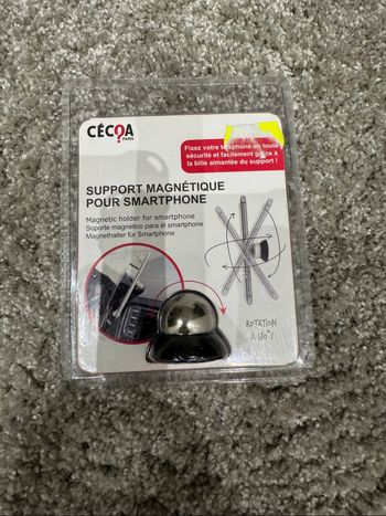 Support magnétique pour smarphone