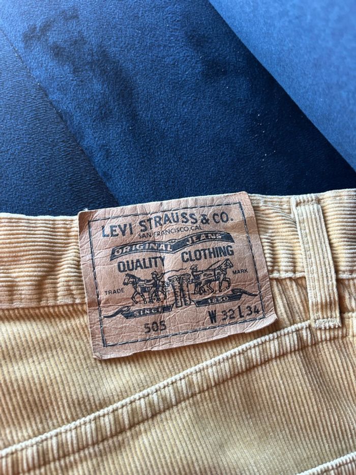 Jean velours Levis - photo numéro 4