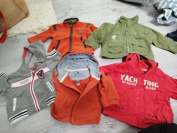 Lot de vestes mis saison