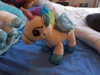 Peluche licorne