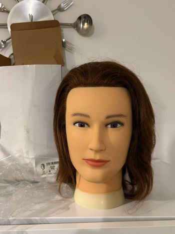 Tête à coiffer homme académy