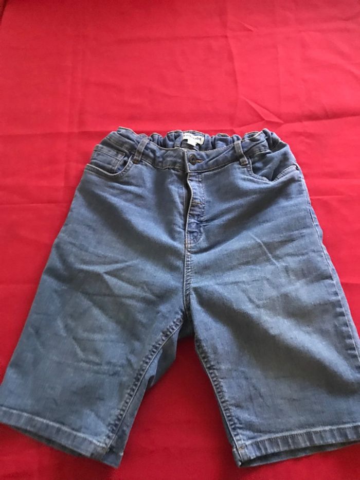 Short bermudas marque Vertbaudet taille 14 ans - photo numéro 2