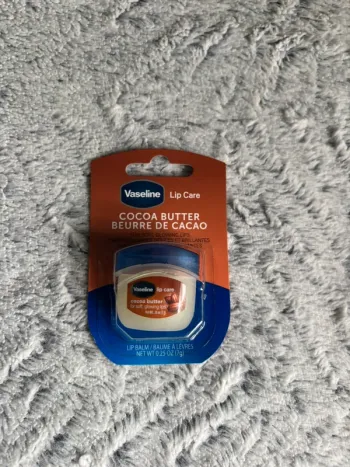 baume à lèvres vaseline au beurre de cacao