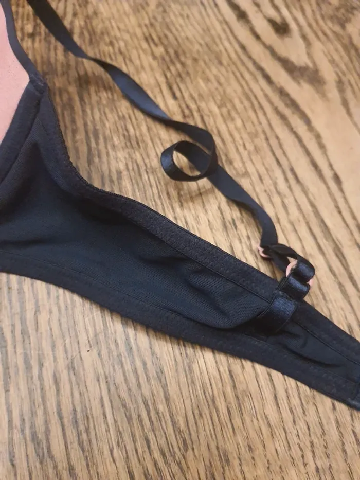 Soutien gorge bleu  Hunkemöller 95B eu 80B - photo numéro 18