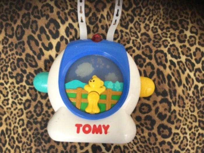 veilleuse musicale tomy