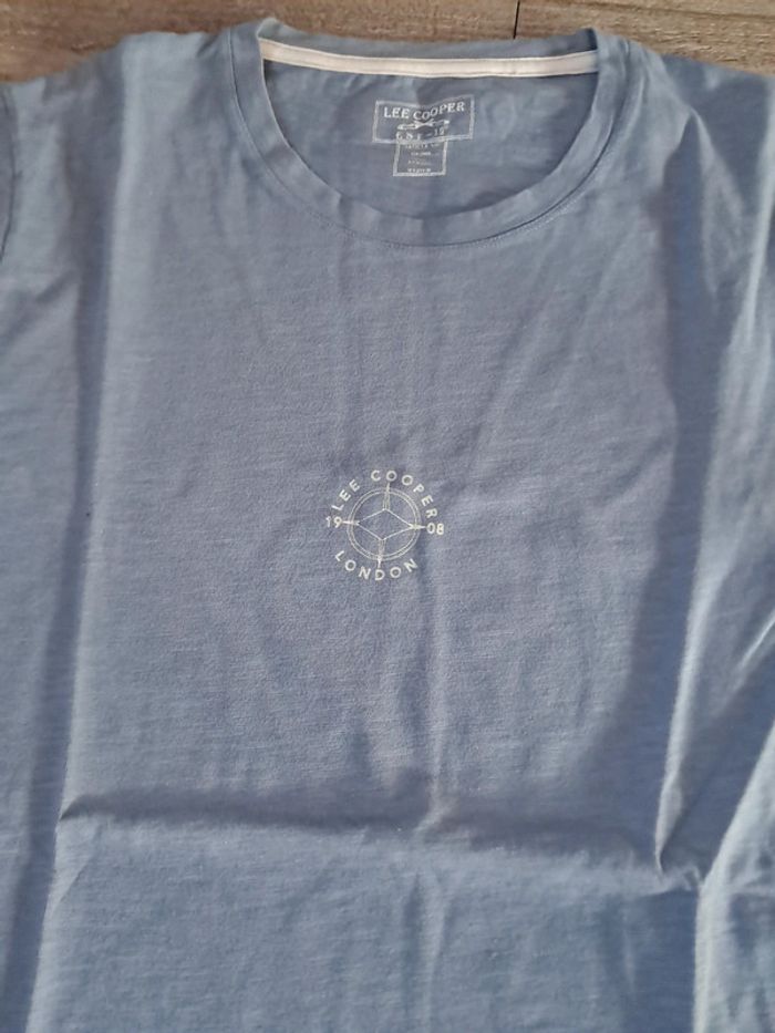 Tee-shirt - photo numéro 2