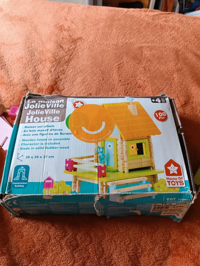 Construction la maison jolie ville house de chez house of toys