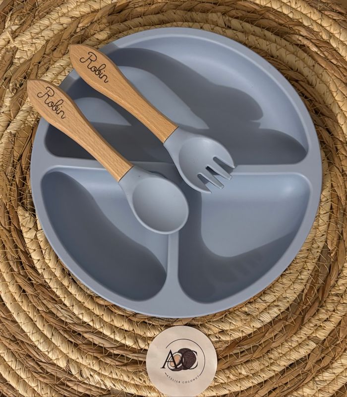 Assiette et couverts bébé - photo numéro 5