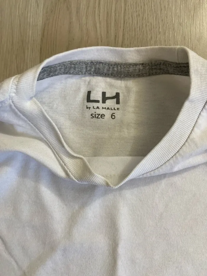 Lot de 2 t-shirts à manches courtes Taille 6 ans - photo numéro 5
