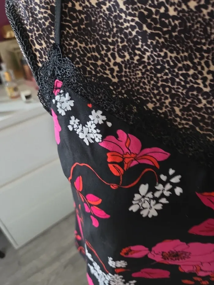Débardeur réglage de chez Camaïeu en taille S/36 - photo numéro 2